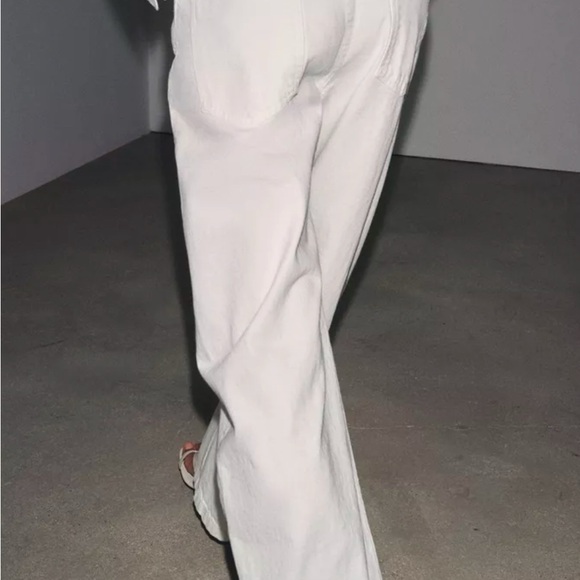 Zara Women's White Mid Waist Barrel Jeans ZW Collection - Picture 5 of 6